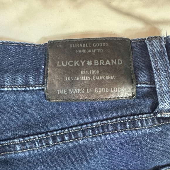 Lucky Brand 221 Straight Fit Dark Wash Men's Jeans Size 34x32 - Picture 11 of 11